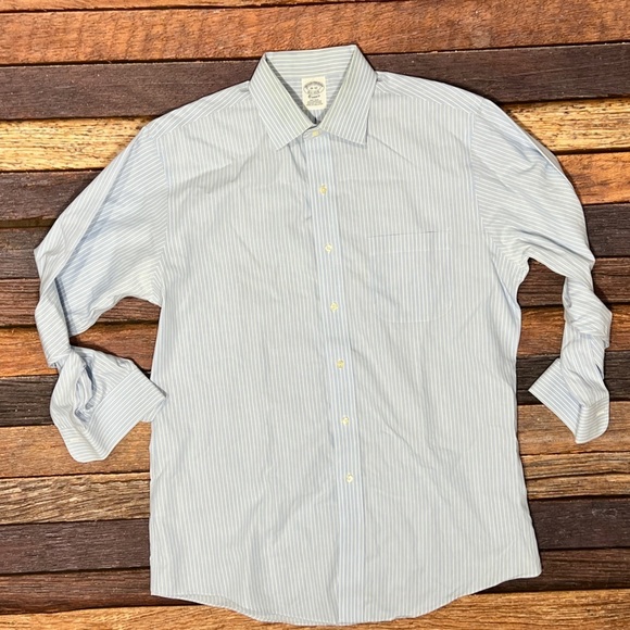 Brooks Brothers Classic Striped Blue Mens Dress Button Down Shirt - Picture 1 of 5